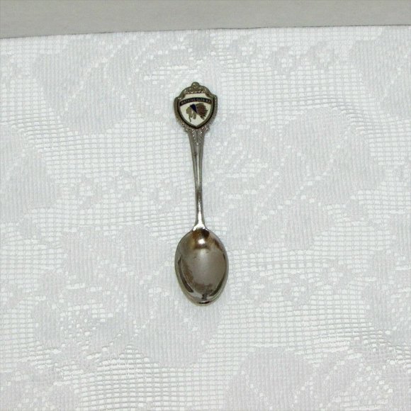 Collector Spoon WATKINS GLEN NY Vintage Souvenir Travel Memorabilia - Picture 4 of 6